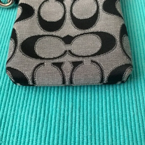 NWOT Coach Black Signature Jacquard Small Zip Top Card Holder Wristlet - Picture 7 of 7